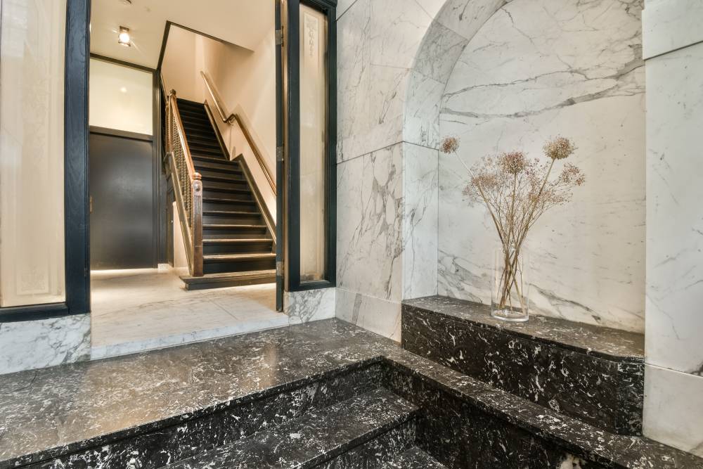 From Quarry to NCR: Sourcing Italian Marble in Noida via India’s Wholesale Market